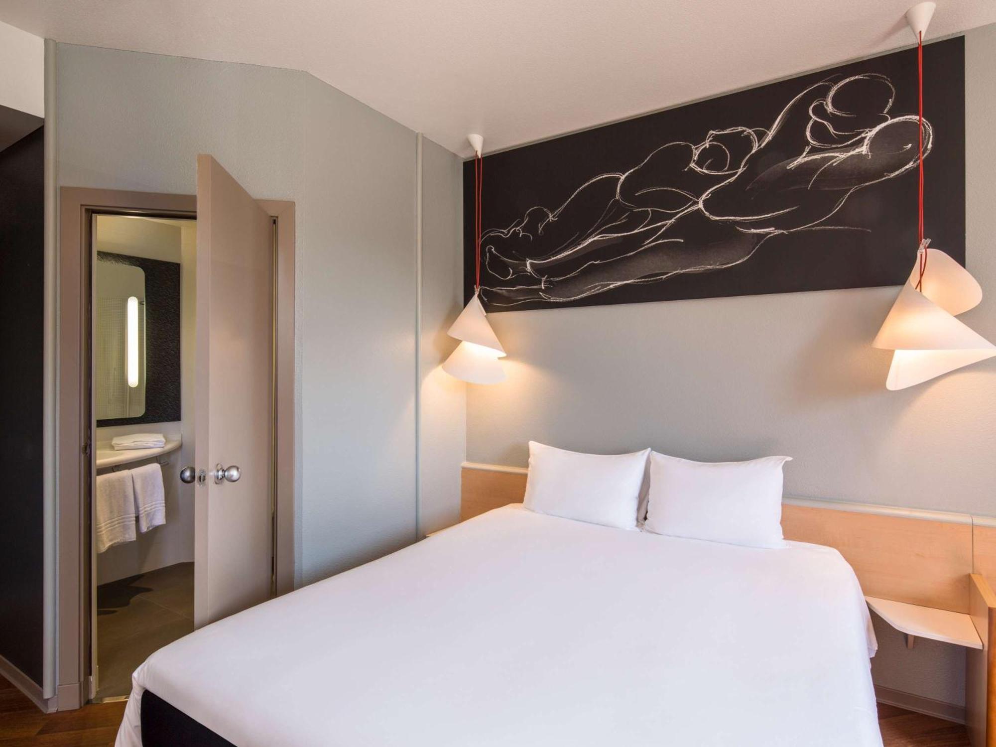 Ibis * Sevilla